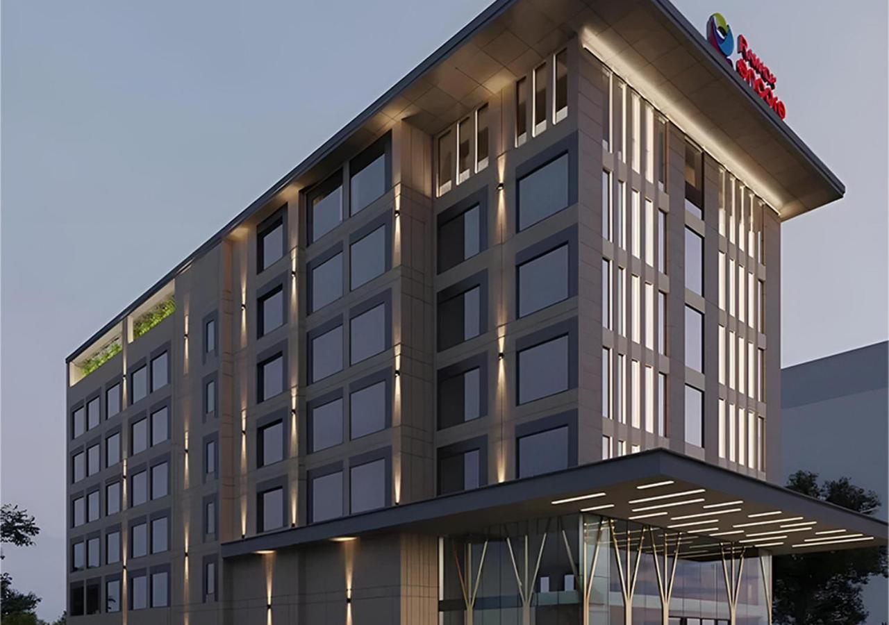 Ramada Encore By Wyndham Indore Nipania Exterior photo